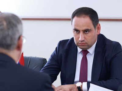 Армения и Казахстан обсудили вопросы сотрудничества в транспортной и энергетической сферах