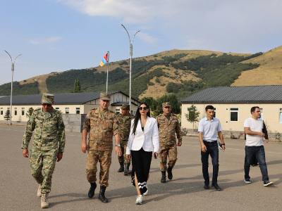 ՄԻՊ Անահիտ Մանասյանն այցելել է  ՊՆ մոդուլային տիպի զորամասերից մեկը