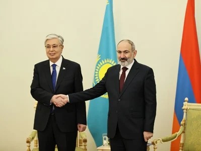 Օգոստոսի 11-ին Ղազախստանի նախագահը հեռախոսազրույց կունենա Փաշինյանի հետ