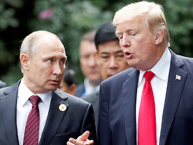 Economist: Трамп и Путин могут обсудить на Аляске снятие санкций
