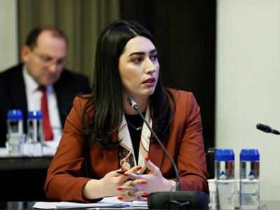 ՆԳ նախարար Արփինե Սարգսյանին նոր, 125 հազար դոլար արժողությամբ մեքենա կսպասարկի