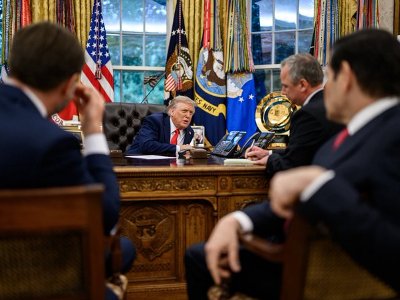 Вэнс: лидеры Европы не ожидали, что Трамп позвонит Путину после встречи с ними