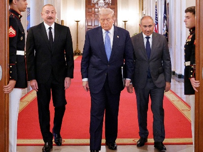 La Times: Армяне заслуживают большего, чем торгашеский мир с Азербайджаном