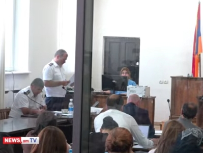 «Նրանք փորձագետներ չեն». Միքայել Սրբազանի գործով մեղադրողը կասկածի տակ դրեց ներկայացված փորձագիտական կարծիքը