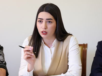 Արփինե Սարգսյանը Սյունիքում սահմանային պահակակետերում հանդիպել է Ոստիկանության զորքերի ծառայողներին (վիդեո)
