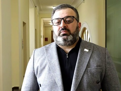Ստախոսության մեջ ինձ մեղադրող էկոնոմիկայի նախարար Գևորգը լավ կլիներ իրապես զբաղվեր գործով. Գառնիկ Դանիելյան