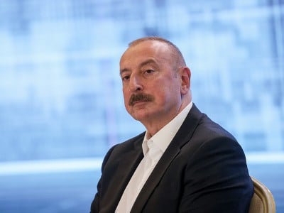 Алиев: Мы поддерживаем территориальную целостность Украины с первых дней российского вторжения