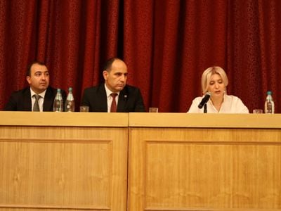 Արմավիրի մարզում ատեստավորվել է 654 ուսուցիչ, 42-ն ունի տարակարգ. օգոստոսյան խորհրդակցություն