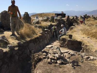 Այսօր կրկին եկել է այն պահը, երբ անհրաժեշտ է փրկել Քարահունջը թշնամու ձեռքերից. Հայագիտական կենտրոն