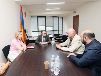 Մեզ համար շատ կարևոր է թանգարանային հավաքածուների համալրումը. Ալֆրեդ Քոչարյանը` «Սևրուկյան» հիմնադրամի անդամներին