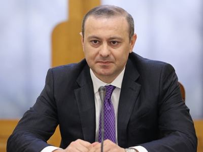 Секретарь Совета безопасности Армении отправится в Австрию и Словакию