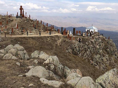 Փրկարարները քաղաքացուն իջեցրել են սարալանջից