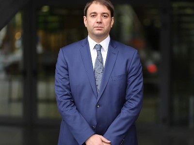 Карен Седракян освобожден от должности председателя Водного комитета Армении