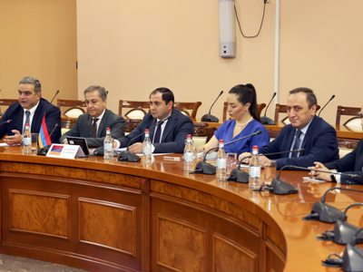 Պապիկյանն ու ՆԱՏՕ-ում հավատարմագրված երկրների դեսպանները քննարկել են ՀՀ-ՆԱՏՕ գործընկերության ընթացքը