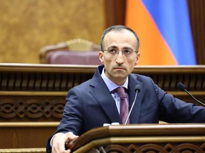 Հայաստանում խնամատար ընտանիքներում երեխաների թիվը վերջին 10 տարվա ընթացքում հնգապատիկ նվազել է. նախարար