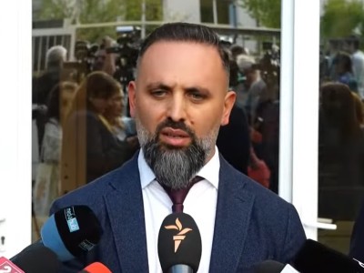 Միքայել Սրբազանի գործով ցույց են տալիս՝ ով քննադատի իշխանություններին, կհայտնվի քրեակատարողական հիմնարկներում. Փաստաբան
