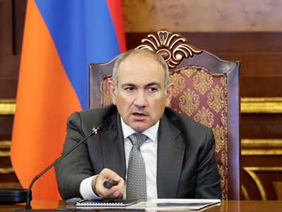 Բանավեճից փախչող եռյակը ընկճախտի մեջ է հայտնվել. Փաշինյան