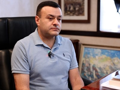 Ցնցվելու փոխարեն այս երկիրը հանգիստ թողեք, վերադարձեք ձեր սիրած փաբերի պատերի տակ. փաստաբանի կոչը՝ ՔՊ-ականներին