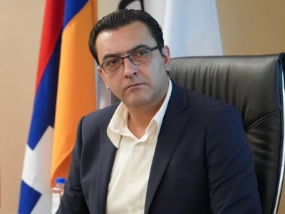 Աբրահամ Գասպարյանը մտնում է քաղաքականություն