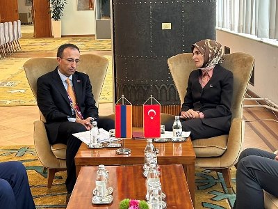 Թորոսյանը և Թուրքիայի իր գործընկերը քննարկել են Հայաստան-Թուրքիա հարաբերությունների կարգավորման գործընթացը