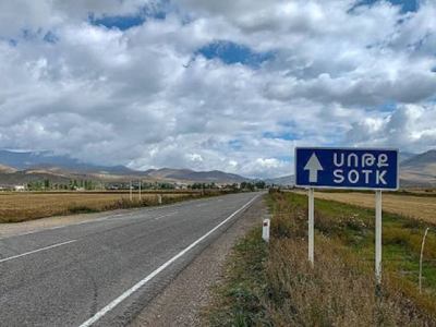 Azerbaijanis’ sheep cross into Armenia territory