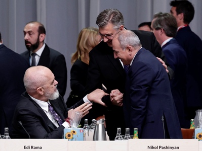 Armenia PM has brief talks with foreign counterparts (PHOTOS)
