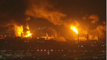 Massive fire erupts at Chevron refinery in Southern California