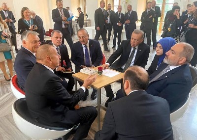 Newspaper: Armenia’s Pashinyan ready to fulfill any demand from the West, Erdogan, Aliyev to stay in power
