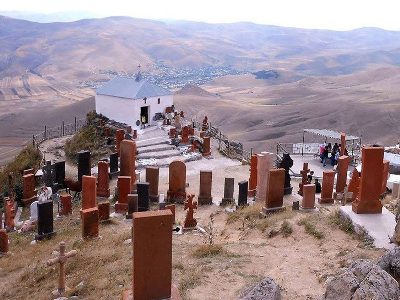 Փրկարարները օգնության են հասել ոտքը վնասած քաղաքացուն՝ մոտ 2 կմ իջեցնելով սարալանջից