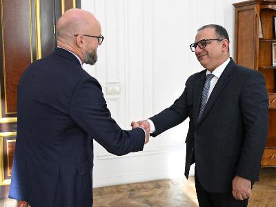 ՀՀ անդամակցությունը ԵՆԱ բանկին նոր հնարավորություններ կստեղծի. փոխվարչապետն ընդունել է գլխավոր տնօրենին