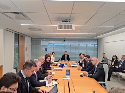 Глава Минфина Армении и представители МВФ обсудили налогово-бюджетную политику РА