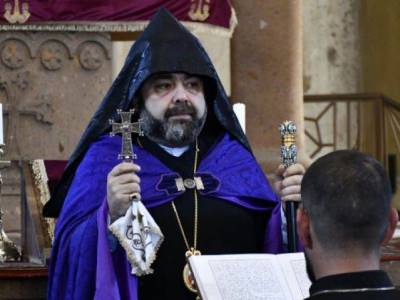 Մկրտիչ Սրբազանի խափանման միջոցի վերաբերյալ որոշումը կհրապարակվի առավոտյան ժամը 09.25–ին