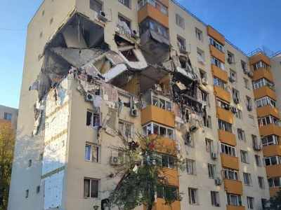В столице Румынии произошел сильный взрыв в многоэтажке, есть погибшие