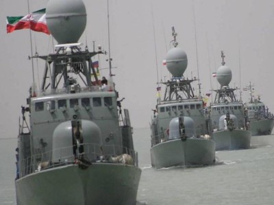 Командующий ВМС: Враждебные державы пытаются ограничить доступ Ирана к международным морским коридорам