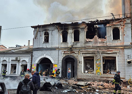 Ukraine reports Russian strike on Kharkiv: 1 dead, children evacuated from burning kindergarten
