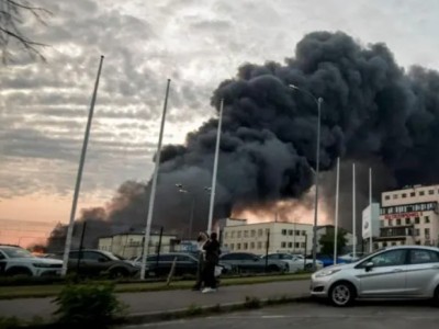 Russia Strikes Kyiv Again: Seven People Injured