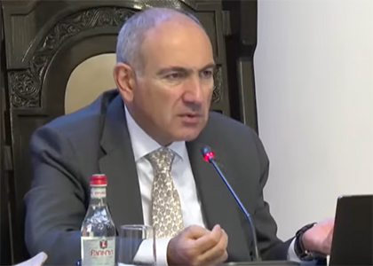 Արագ ա պետք շարժվել, անկանխիկի դեպքում չպետք է մի հատ էլ լրացուցիչ ՀԴՄ քարտ դուրս գրվի. Փաշինյան