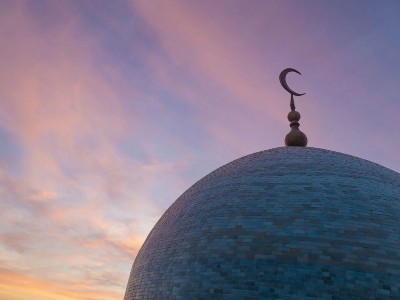 Britain to allocate $13.3 million for mosque security amid attacks