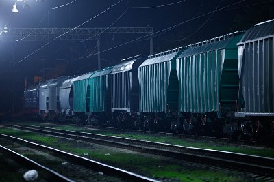Поезд с российской пшеницей транзитом через Азербайджан и Грузию прибыл в Армению