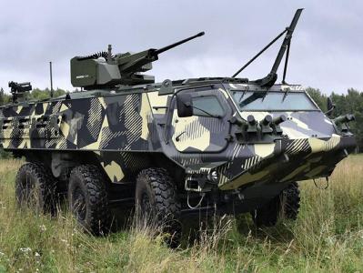 Украина получила от Латвии 21 бронетранспортер Patria