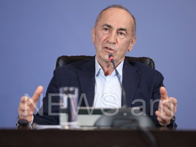 Роберт Кочарян: Азербайджан сейчас не стреляет, потому что Пашинян отдаёт им всё, что они хотят