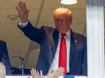 Trump becomes first serving US president to attend regular-season NFL game since 1978