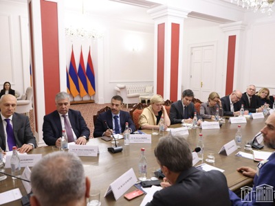 Ռուբինյանը ՀՀ-ում հավատարմագրված ԵՄ երկրների դեսպանների հետ քննարկել է ՀՀ–ԵՄ համագործակցությունը