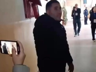 «Հիվանդ տղա է, իմ բարեկամն է, ցույց չտա՞մ՝ որտեղ պիտի ընտրի»․ ուղղորդման դեպք՝ 14/28 տեղամասում (վիդեո)