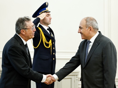 Փաշինյանն ընդունել է Հայ մշակույթի և արվեստի միջազգային համակարգման խորհրդի անդամներին