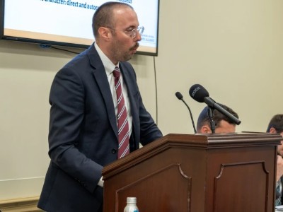 Փիթեր Ֆլյուն նկատել է՝ Սամվել Կարապետյանի նկատմամբ նախնական կալանքը որպես պատիժ կիրառելը խիստ մտահոգիչ է