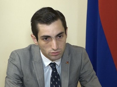 Արամ Սարգսյանի առաջարկի ենթատեքստը ՔՊ իշխանության պահպանումն է ընդդիմադիր դաշինքների բացառման միջոցով. Խաժակյան