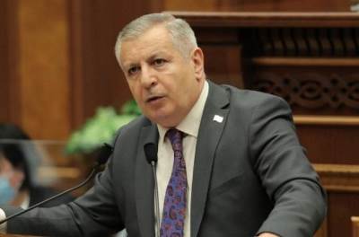 «Հրապարակ». Սերգեյ Բագրատյանը ՔՊ–ին անդամակցելու դիմում է ներկայացրել