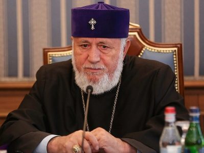 Վեհափառի եղբոր ու եղբորորդու կալանքի ժամկետները երկարաձգվել են