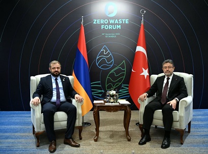 Պապոյանը թուրք նախարարի հետ քննարկել է Կարս–Գյումրի երկաթուղային հաղորդակցության վերաբացման հնարավորությունները
